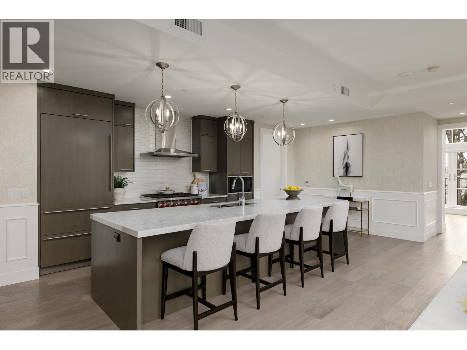 Chateau Laurel kitchen interior